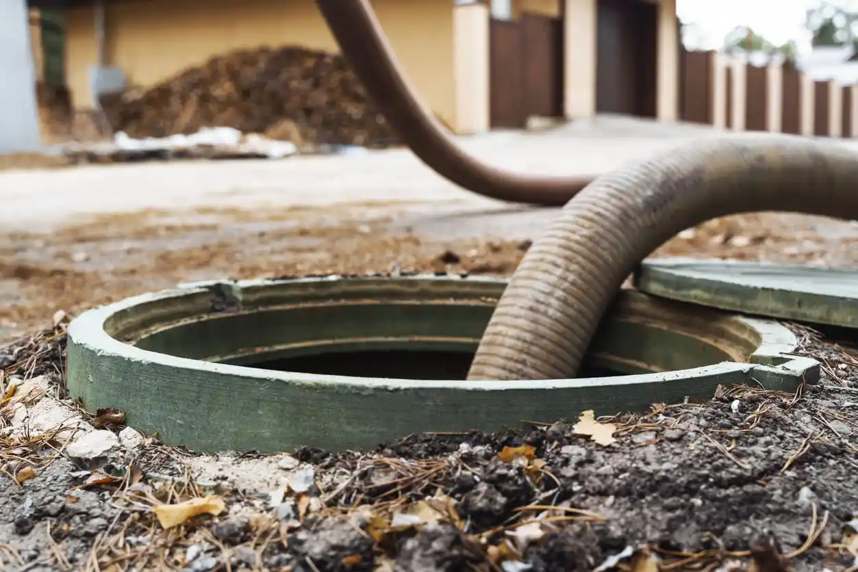 septic tank services Holcomb